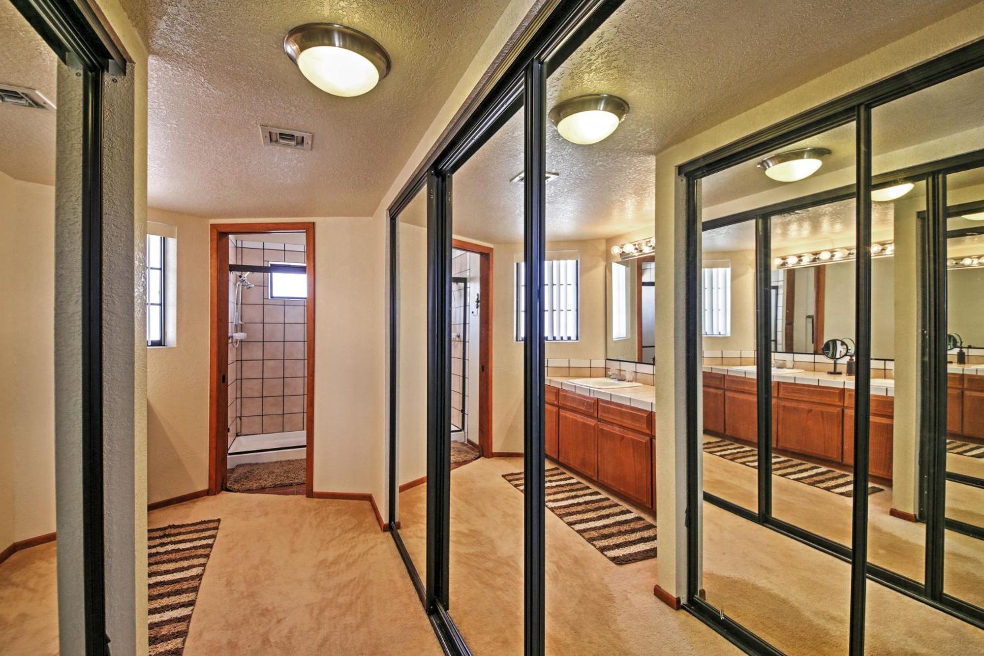 Lake Havasu Condo With Pool Less Than 1 Mi To London Bridge! レイク・ハヴァス・シティ エクステリア 写真