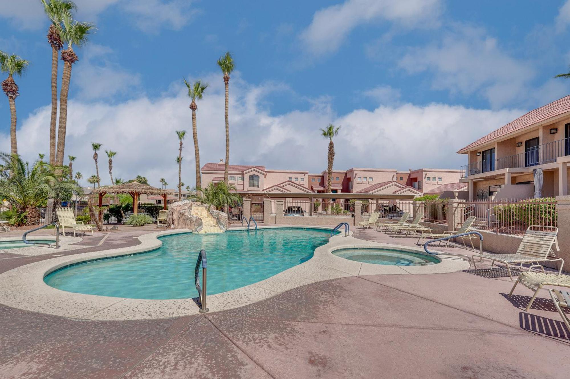 Lake Havasu Condo With Pool Less Than 1 Mi To London Bridge! レイク・ハヴァス・シティ エクステリア 写真