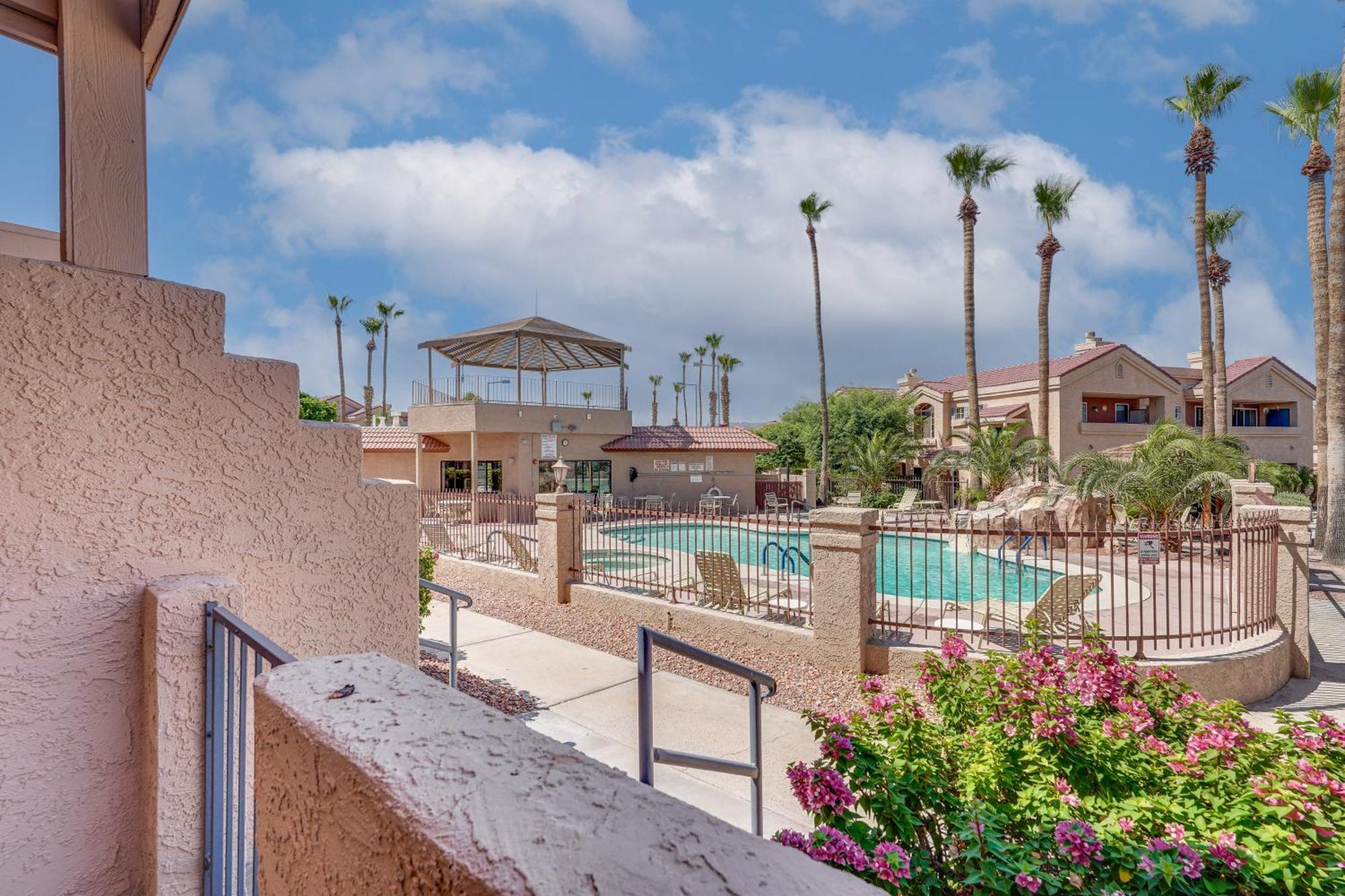 Lake Havasu Condo With Pool Less Than 1 Mi To London Bridge! レイク・ハヴァス・シティ エクステリア 写真
