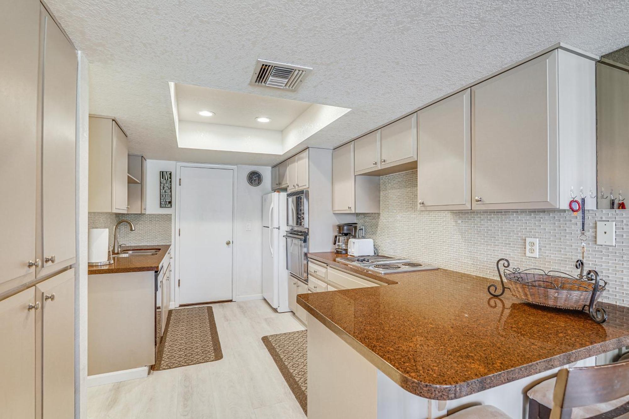 Lake Havasu Condo With Pool Less Than 1 Mi To London Bridge! レイク・ハヴァス・シティ エクステリア 写真